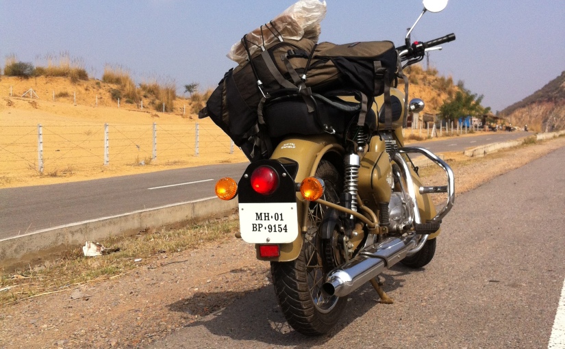 The motorcycle diaries 2 – Rajinder Singh ki Bauli, Neemrana